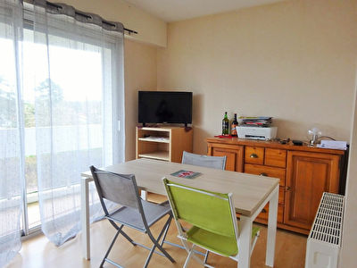 A LOUER Appartement Saint Pierre Du Mont 1 piece