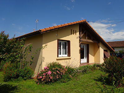 A VENDRE Maison renovee Mont De Marsan 4 chambres garage