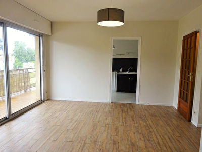 A LOUER Appartement Mont De Marsan 2 pieces 51 m2