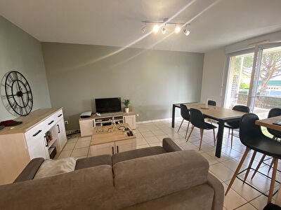 A VENDRE Appartement Mont De Marsan 1 chambre piscine