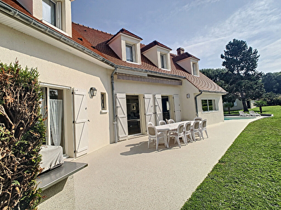 PAVILLON FREPILLON - 6 pieces - 180 m2