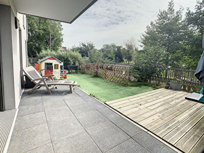 Appartement rez-de-jardin 4 pieces 77.54 m2!!!