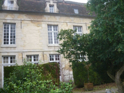 APPARTEMENT ANCIEN SENLIS - 6 pieces - 106 m2