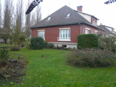 MAISON PONT SAINTE MAXENCE - 8 pieces - 300 m2
