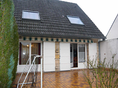 MAISON THIVERNY - 4 pieces - 100 m2