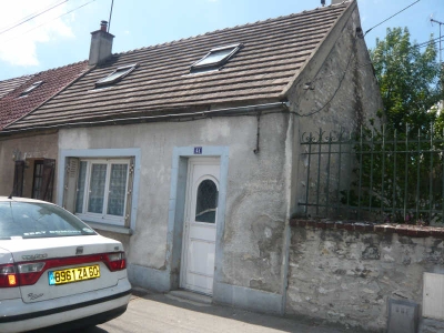 MAISON DE VILLE SENLIS - 3 pieces - 60 m2