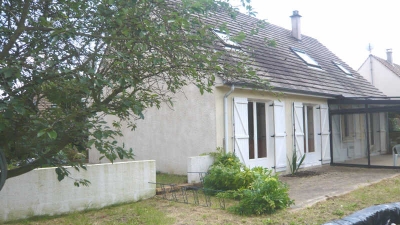 MAISON PONT SAINTE MAXENCE - 6 pieces - 110 m2