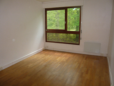 Appartement 2 pieces 34 m2 Lamorlaye
