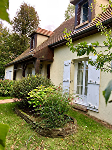 Maison Chantilly 8 pieces 177 m2