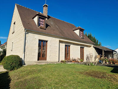 Maison Villers Sous Saint Leu 6 pieces 168 m2