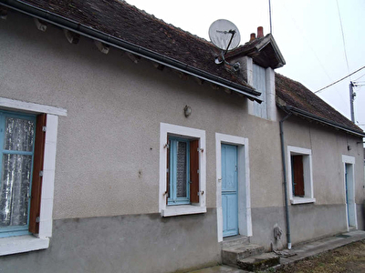 MAISON DE BOURG ENTRE LOCHES ET CHATILLON