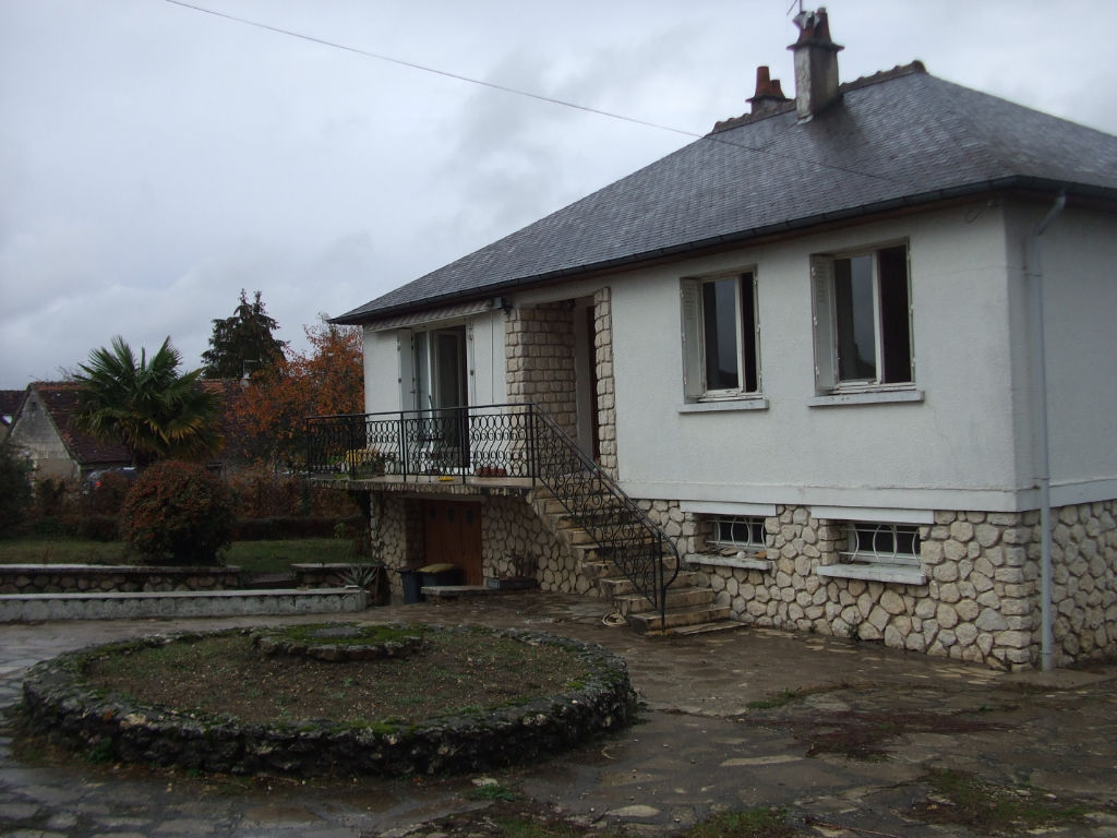 Maison Surelevee Avec Sous Sol Sur Perrusson