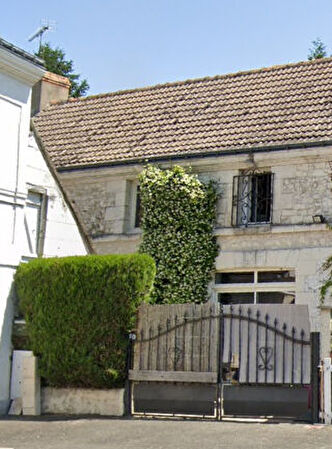 Maison louee: Charme de l'ancien et beaux volumes