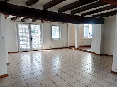 Maison avec courette en centre ville de Loches