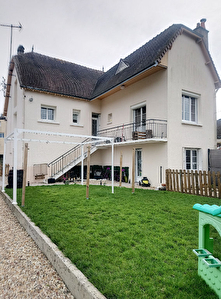 Maison renovee proche du centre ville de Chatillon su Indre