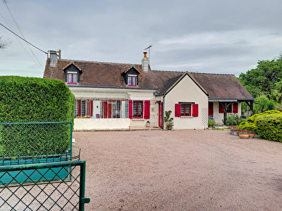 A VENDRE MAISON AXE LOCHES - TOURS