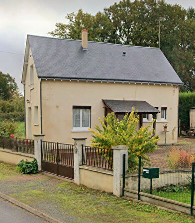 EXCLUSIVITE: Maison a Villeloin Coulange proche commerces