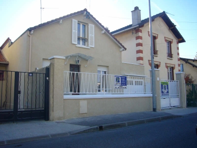 MAISON INDIVIDUELLE LE BLANC MESNIL - 5 pieces - 100 m2