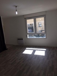 GOUSSAINVILLE - APPARTEMENT / STUDIO