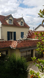 Maison BELLOY EN FRANCE - 7 pieces