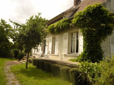 MAISON JAGNY SOUS BOIS - 8 pieces - 220 m2