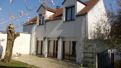 Maison Lassy 7 pieces 140 m2