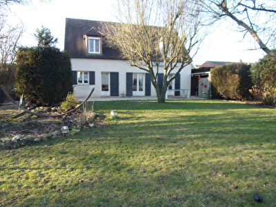 Maison Belloy En France 6 pieces