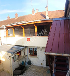 CHARMANTE MAISON ATYPIQUE 100m2