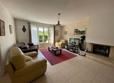 Maison Viarmes - 6 pieces : 171.41 m2