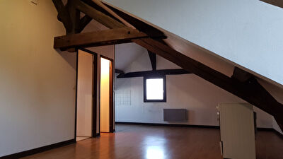STUDIO A LOUER LE MESNIL AUBRY - 27.77 m2