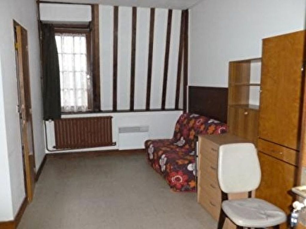 Appartement Noailles 1 piece 19 m2