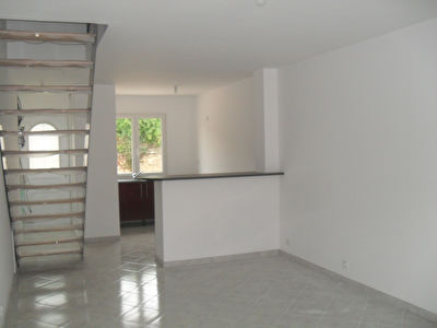 Appartement DUPLEX 3 PIECES NOAILLES 2 CHAMBRES