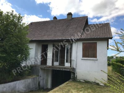 Maison proche Noailles 4 pieces 2 chambres 69 m2 habitables 1000m2 jardin