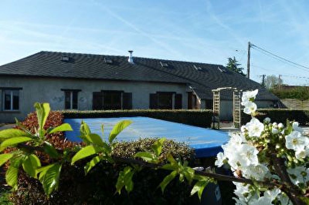 Maison Auneuil, 5 pieces, 103 m2, 3 chambres, 650m2 de jardin