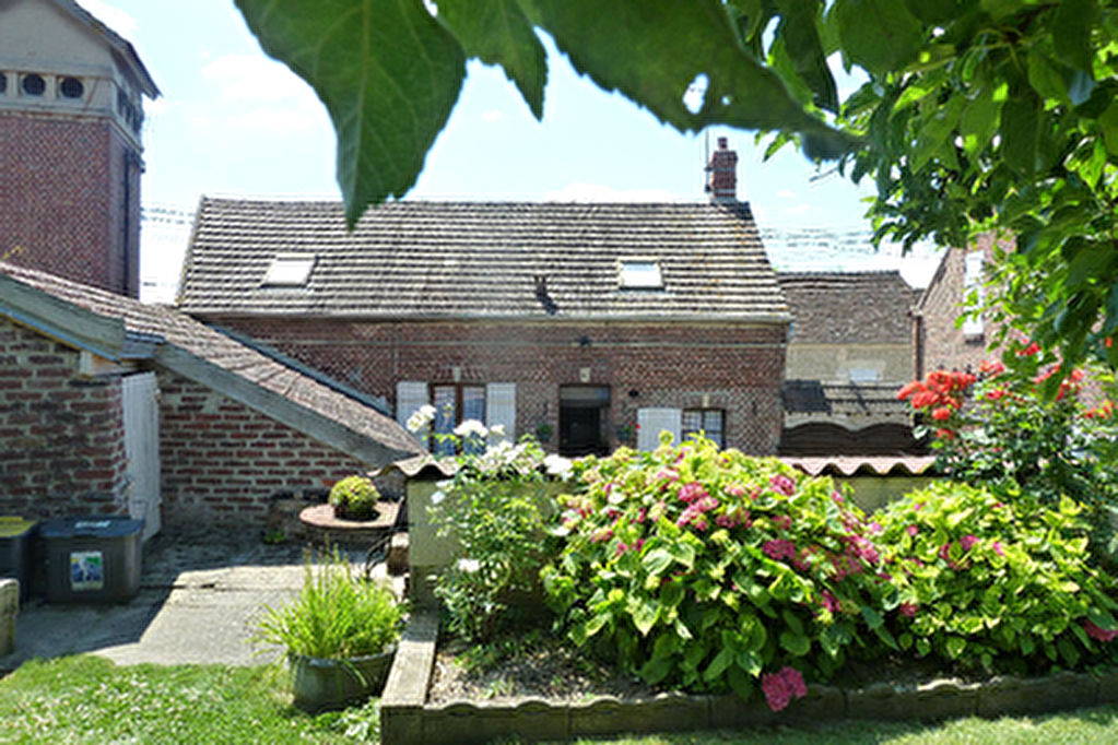 Maison Beauvais, 6 pieces, 93 m2, 500 m2 de jardin