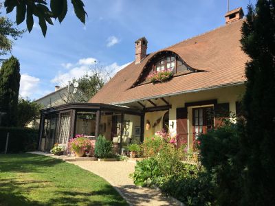 Maison BEAUVAIS 5 pieces 144 m2 3 chambres