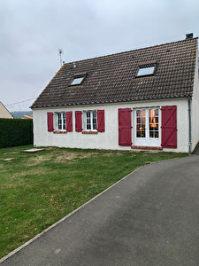 Maison Axe Beauvais Chaumont 7 pieces, 780 m2 de terrain environ