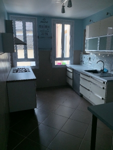 Maison secteur MOUY 5 Pieces, 3 chambres