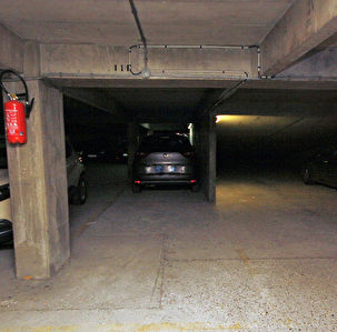 Parking / BOX