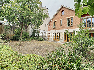 Maison Issy-les-moulineaux 6 pieces 155 m2