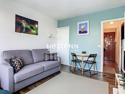 Appartement Paris 15 - 1 piece 21 m2 avec parking