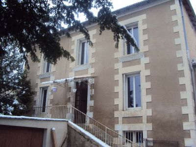 T4 MIGNE AUXANCES - 4 pieces - 134,11 m2