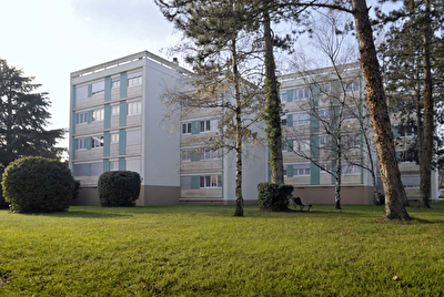 T3 ST BENOIT - 3 pieces - 61,04 m2