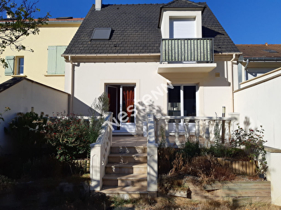 Maison Nanterre 5 pieces de 170 m2