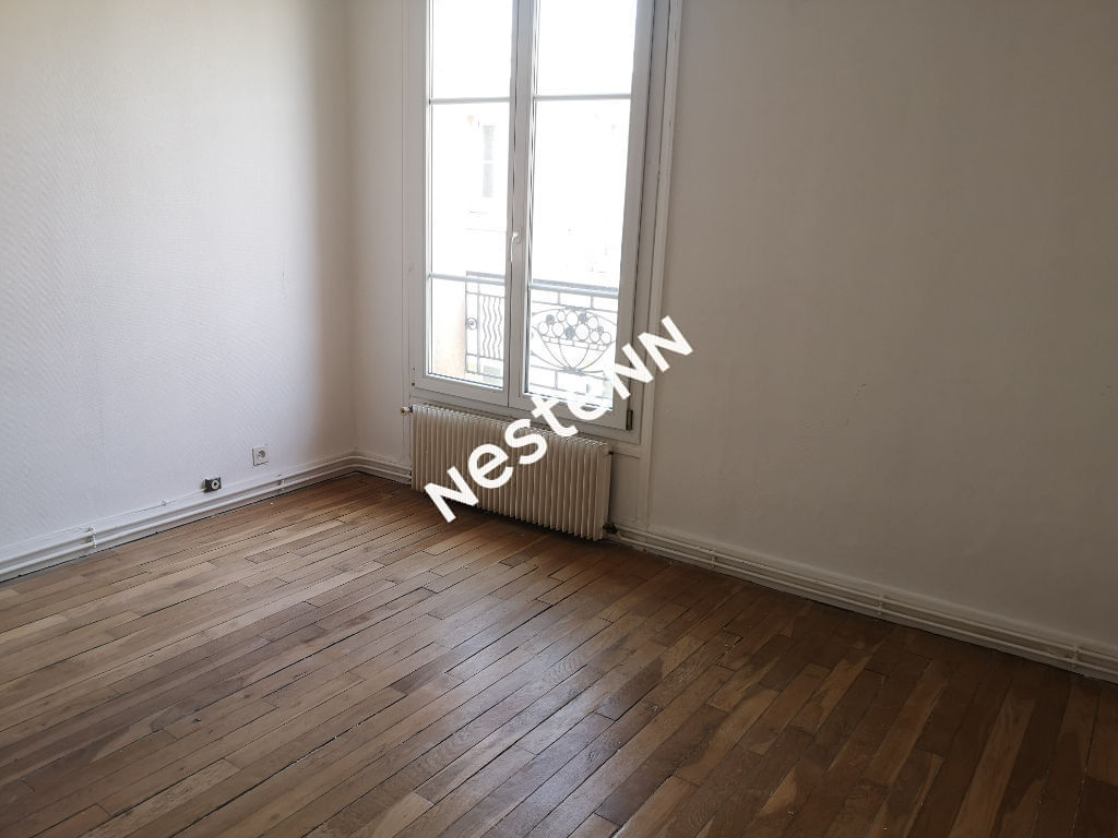 Puteaux : Grand deux pieces avec terrasse