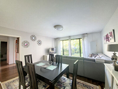 Puteaux : Appartement 2 pieces de 55m2