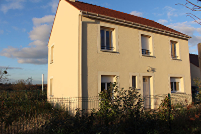 Maison Mours 6 pieces