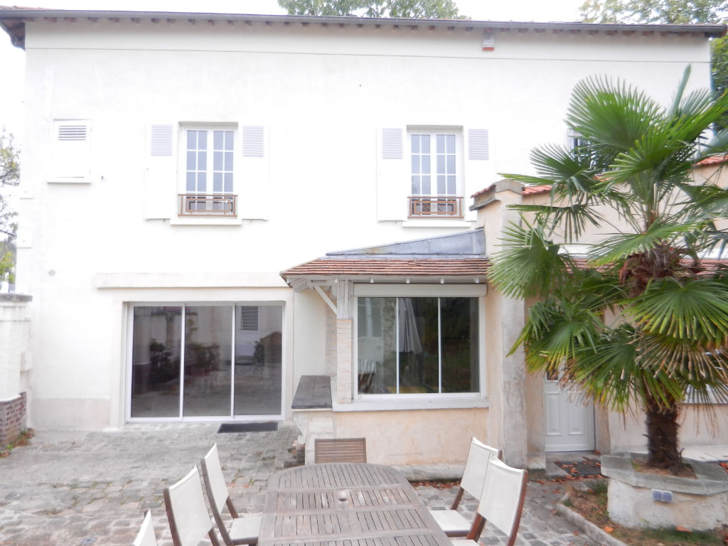 Maison Montlignon 7 Pieces