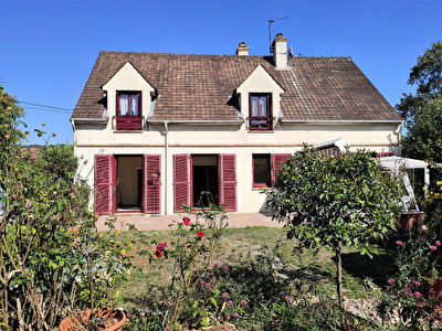 Maison Saint Leu La Foret 8 pieces 162.76 m2