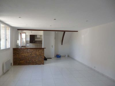 APPARTEMENT CORMEILLES EN PARISIS - 2 pieces - 60,90 m2